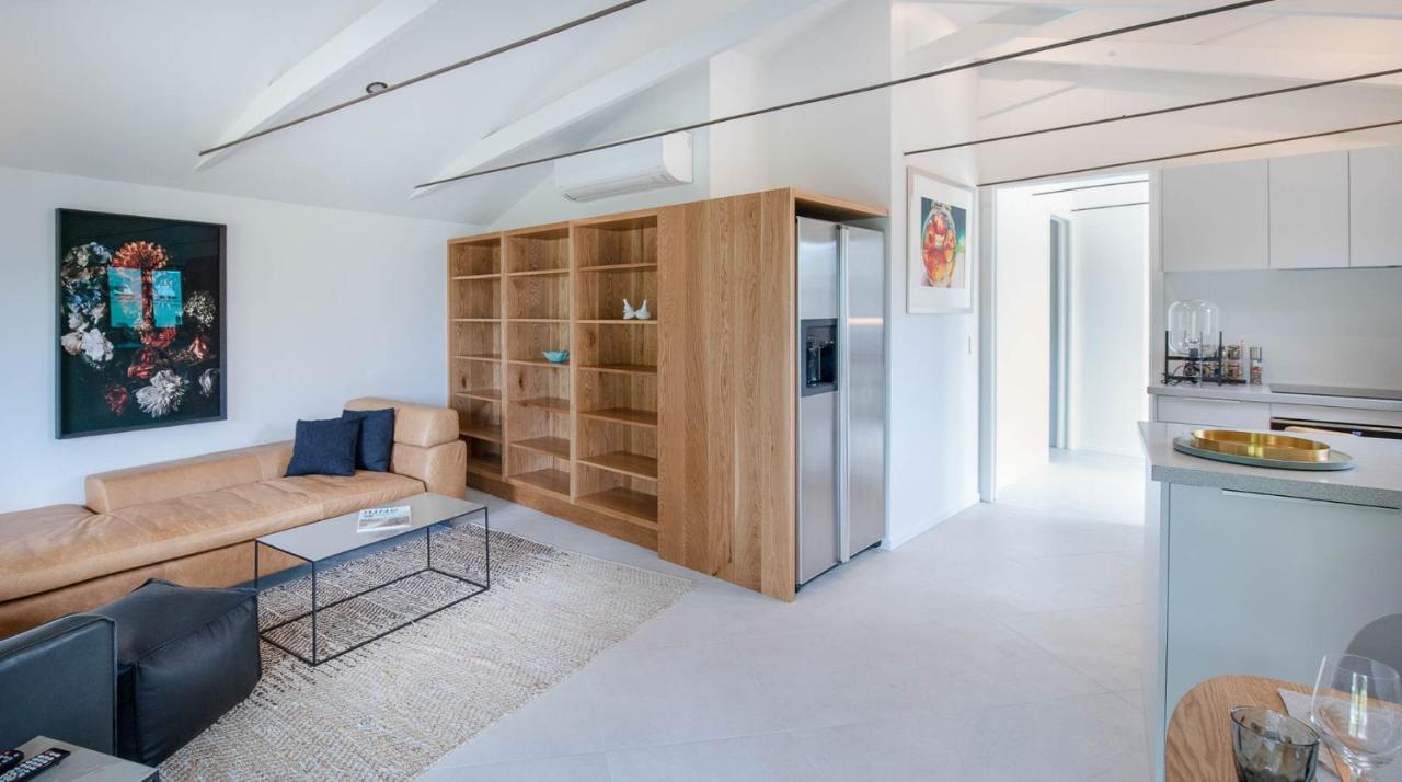 Windhover Suites Tasman Kültér fotó