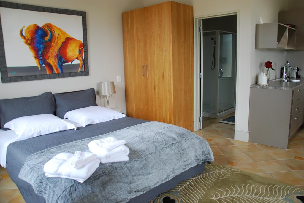 Windhover Suites Tasman Kültér fotó