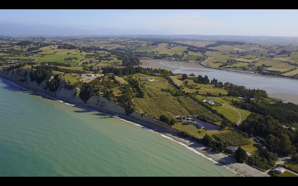 Windhover Suites Tasman Kültér fotó